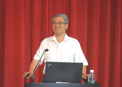 陈学思院士做报告(1) 陈学思院士做报告(1)